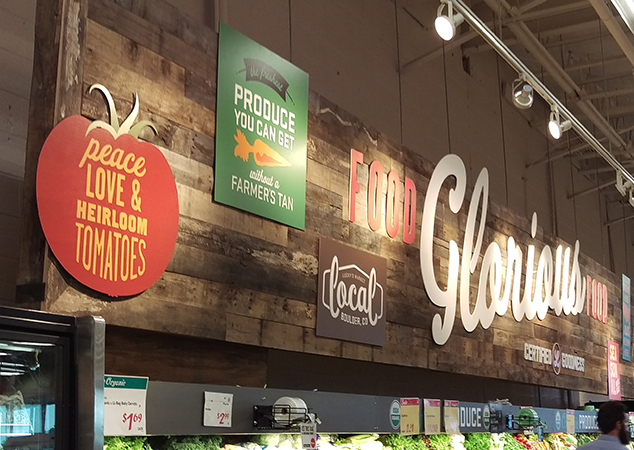 Lucky's Market produce signage